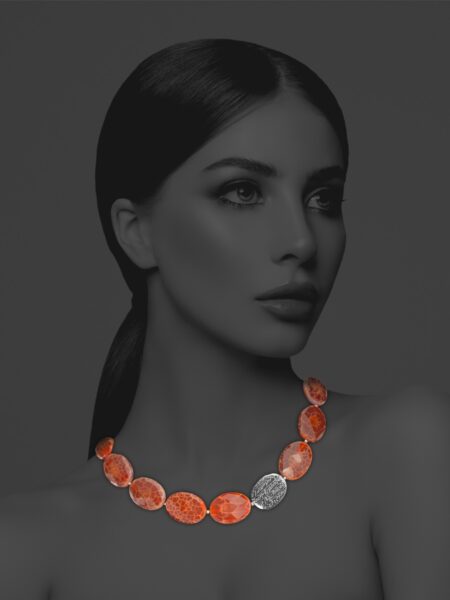 Hope burnt agate necklace