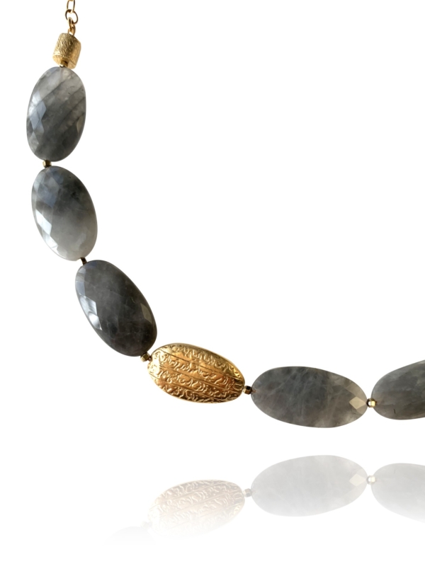 Hope grey quartz necklace