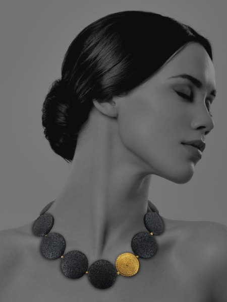 Coin lava stone silver vermeil necklace Coin lava stone silver vermeil necklace