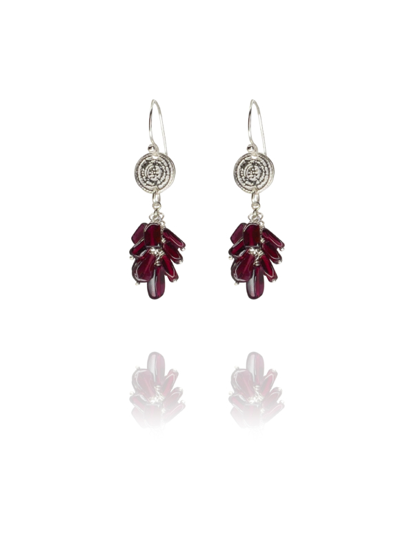 Coin small garnet silver earrings