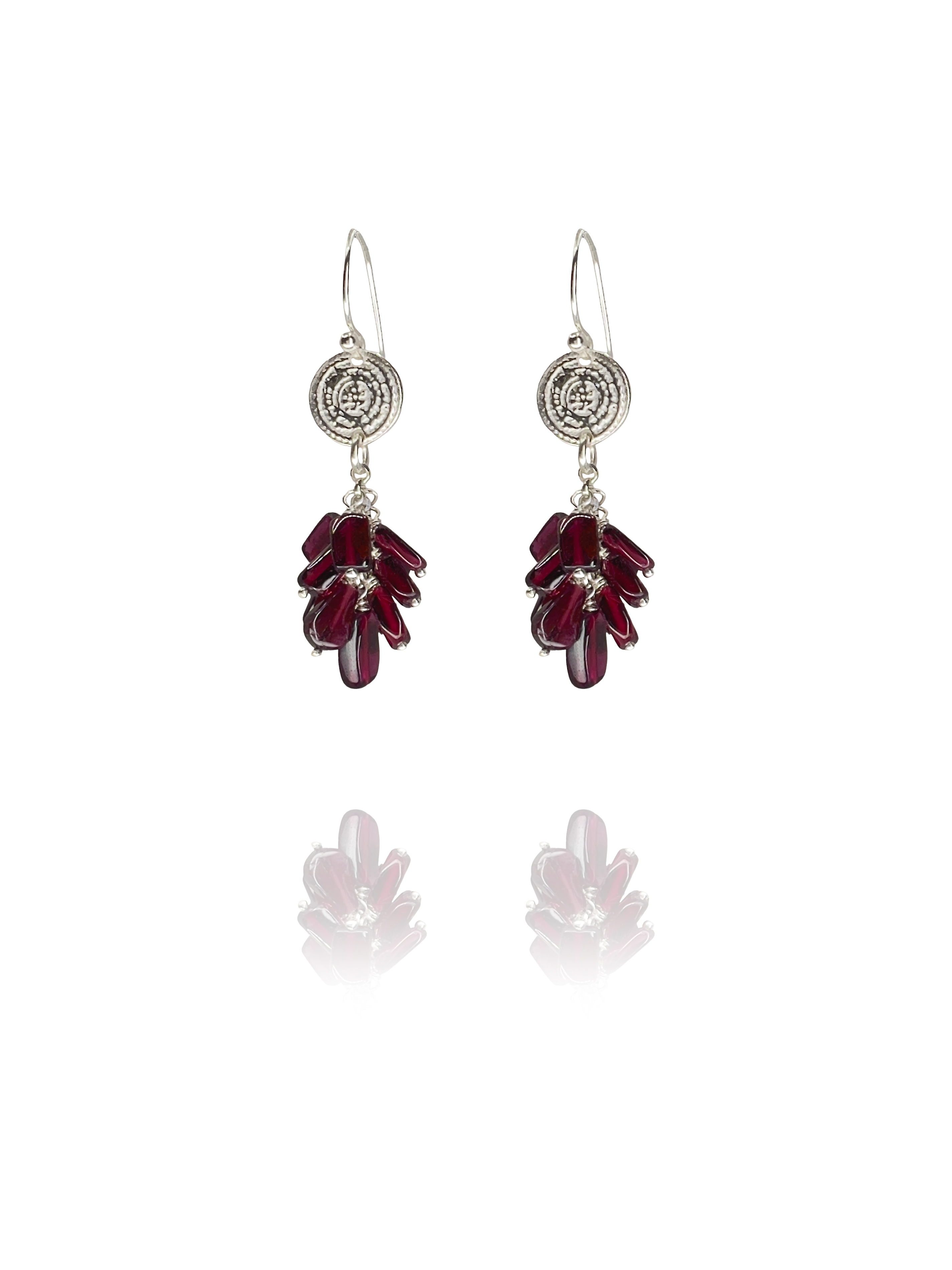 Coin small garnet silver earrings